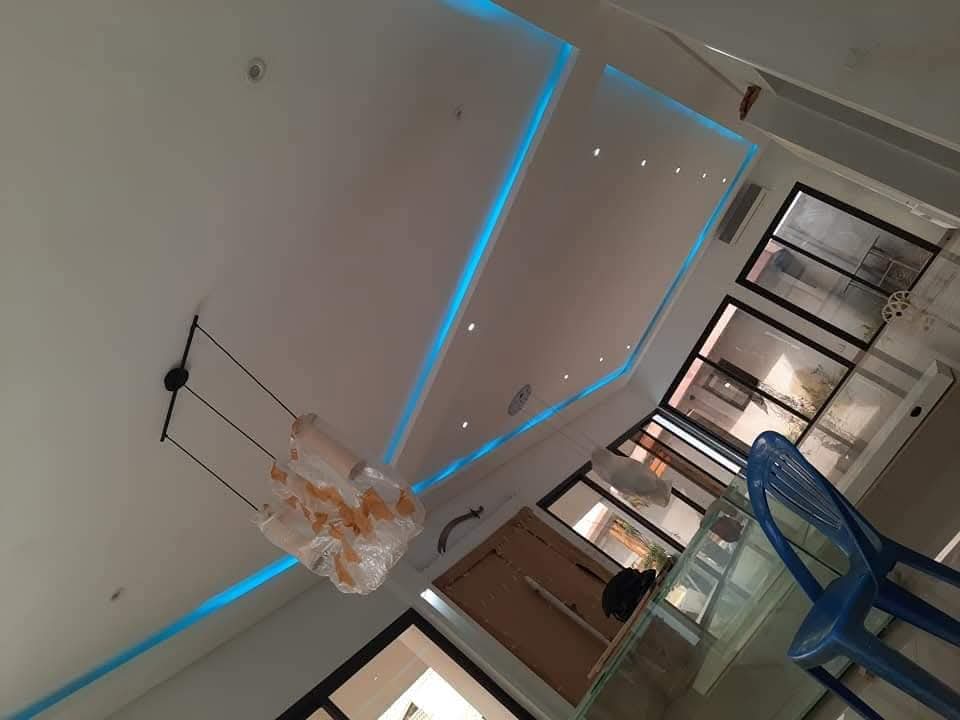 Faux plafond moderne en placo-plâtre